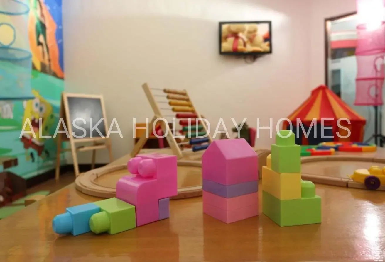 Best View | Bills Included | October Rate