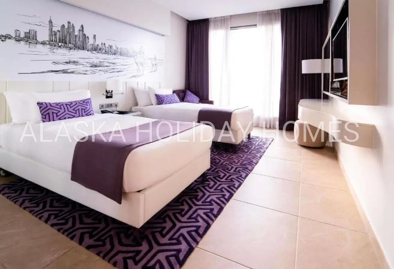 Ideal Location | Bills Included | Near Metro