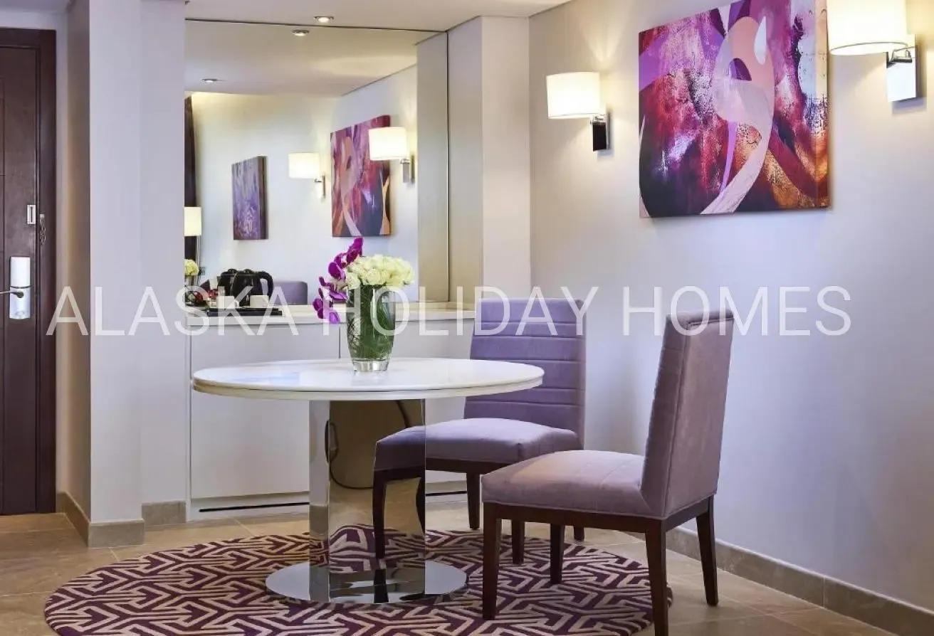 Ideal Location | Bills Included | Near Metro