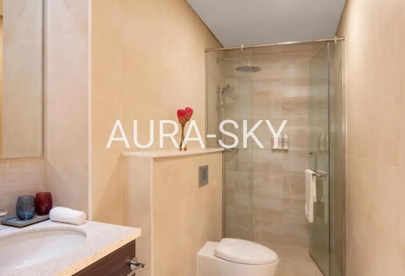 Skyline & Sea Luxury: Elite 2BR at Avani Palm