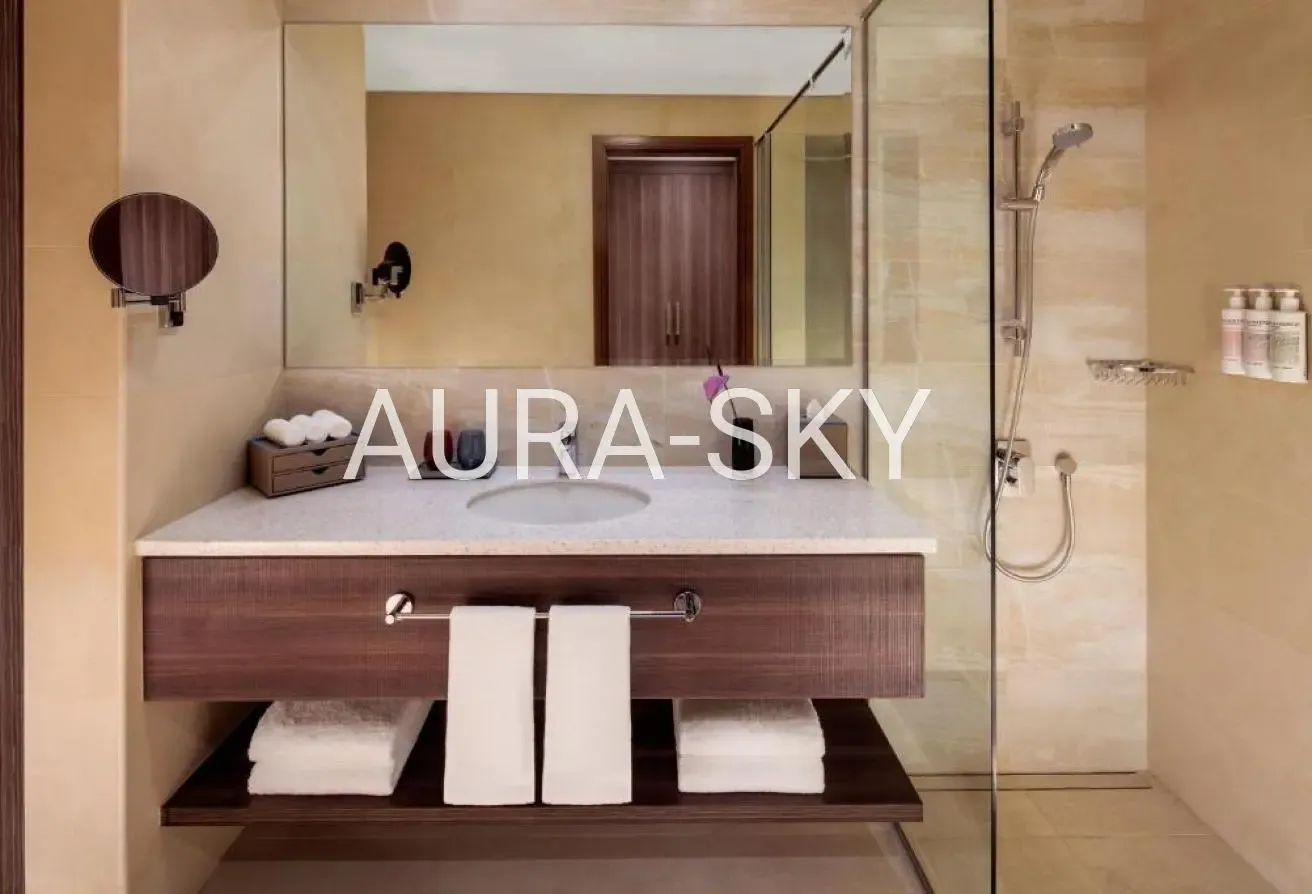Skyline & Sea Luxury: Elite 2BR at Avani Palm