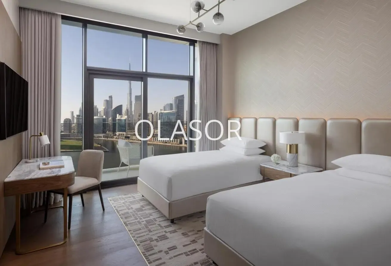LUXE | VIP Service | Burj & Canal View | All Bills