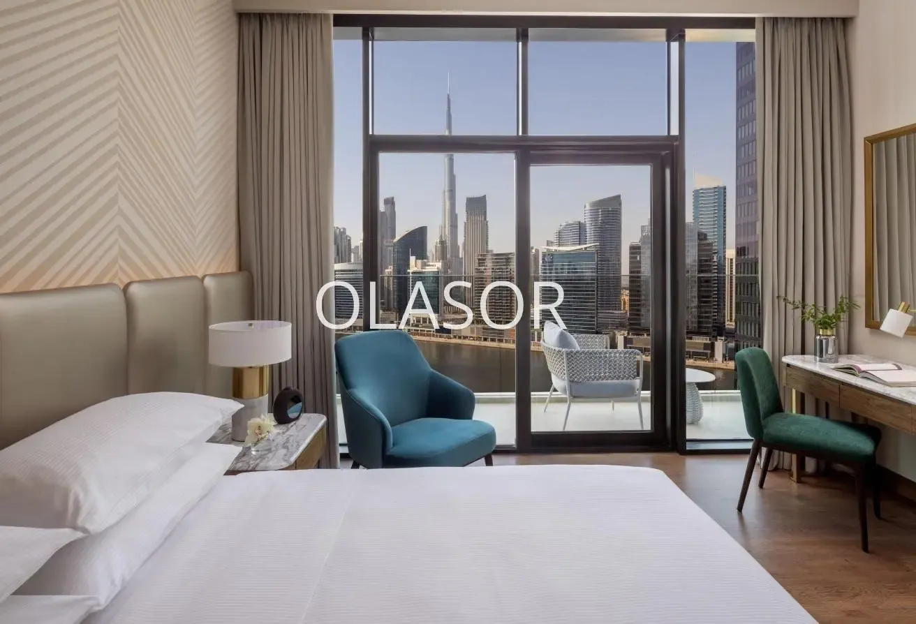 LUXE | VIP Service | Burj & Canal View | All Bills