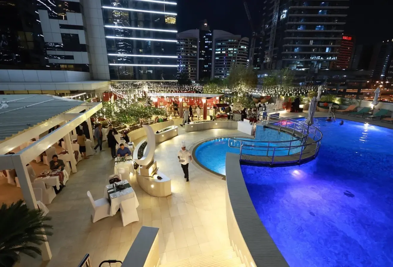 No comm. 2BR, walking distance to Dubai Mall