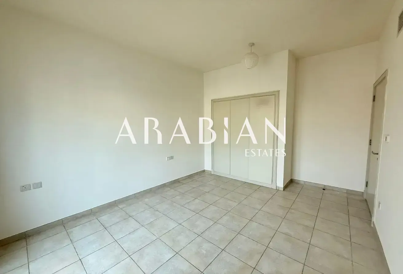 TH2 | 4BR + Maid | Private Garden | Park backing
