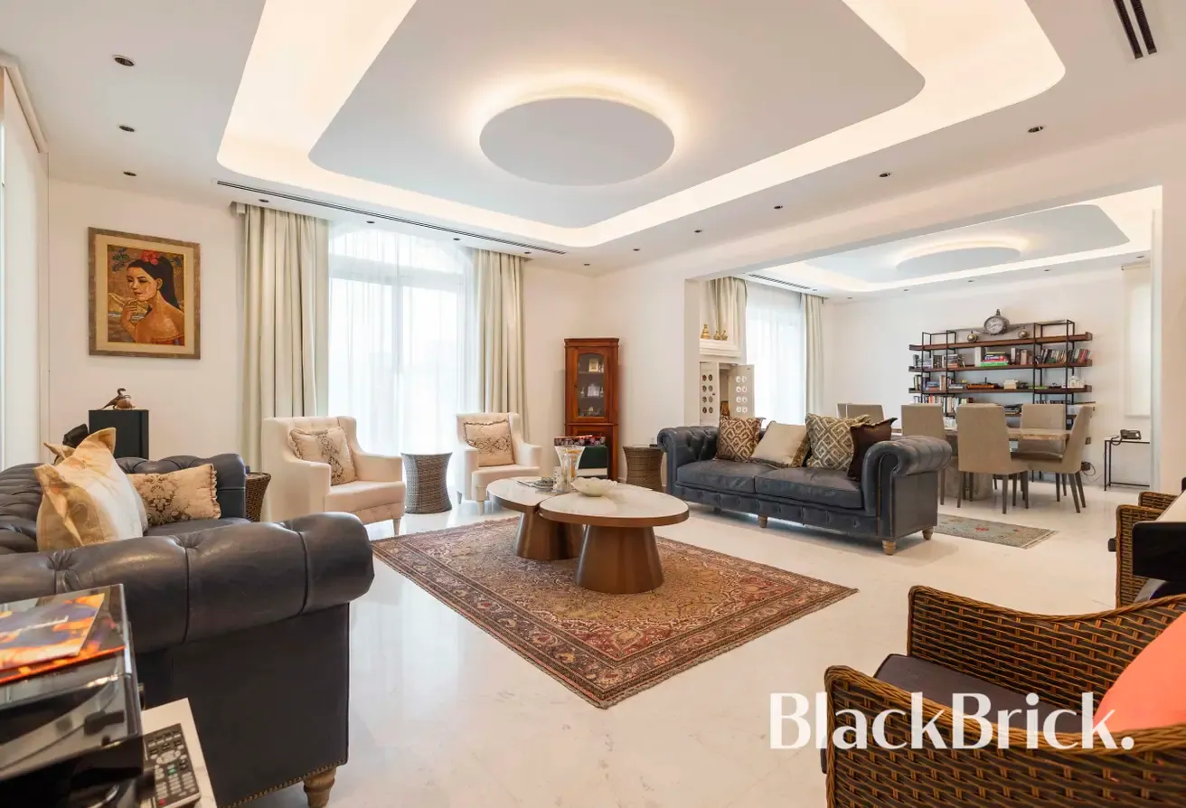 Upgraded C1 | Beautiful Golf Views