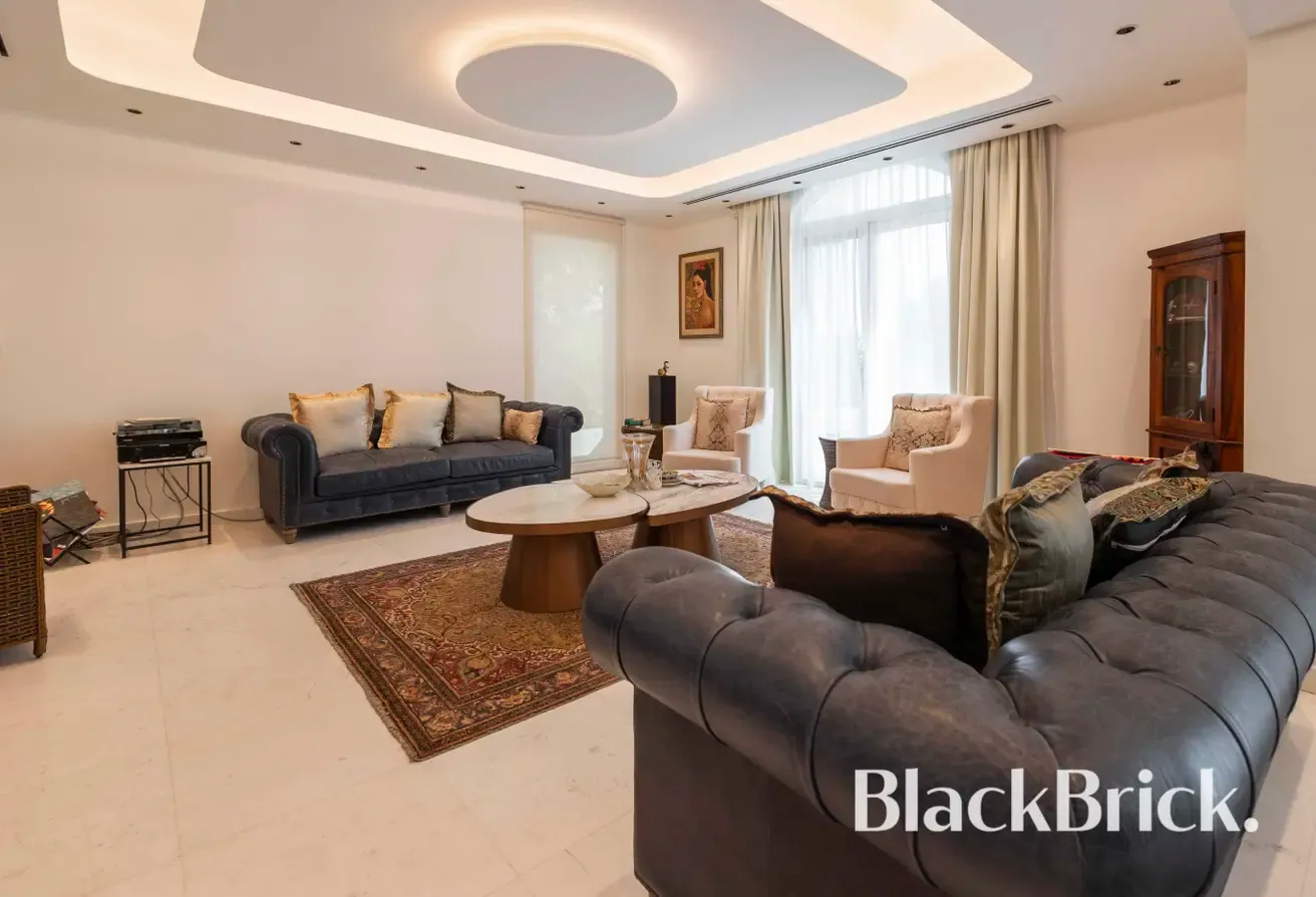 Upgraded C1 | Beautiful Golf Views