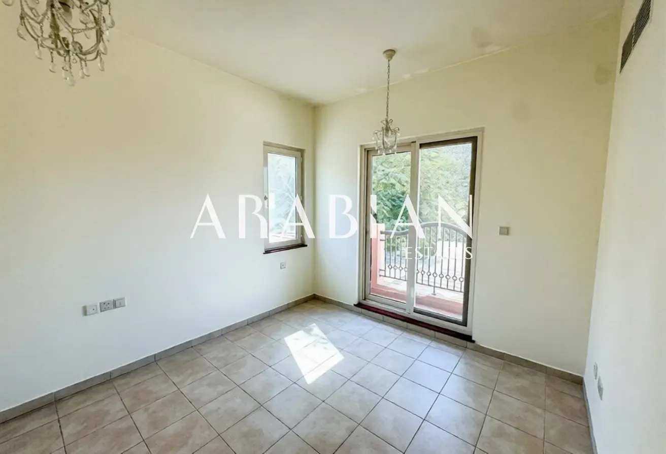 TH 2 | Backing Park | Private Garden | Corner Unit