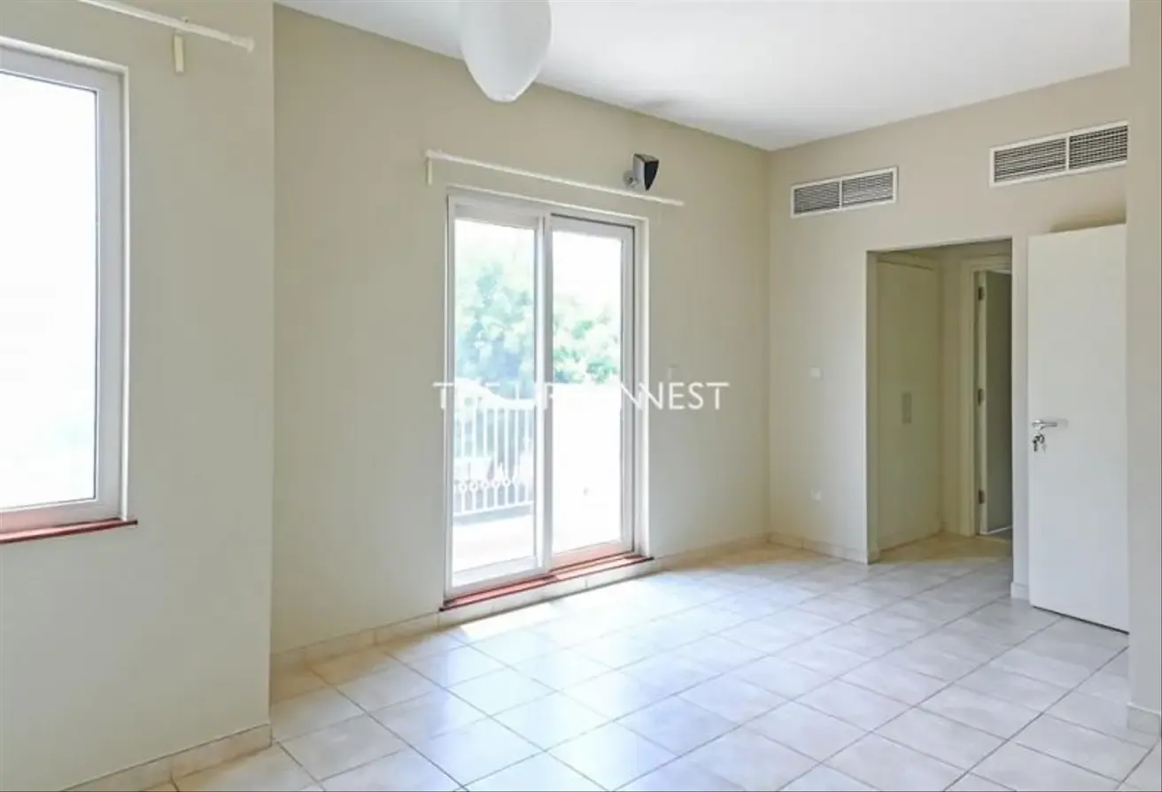 Ready to Move In | Type TH2 | Prime Location