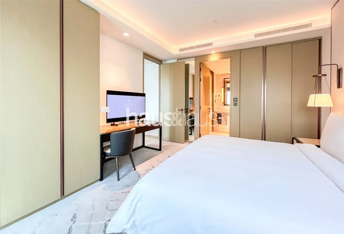Luxury 2BR | Prime Waterfront | Dual Sea/Park View