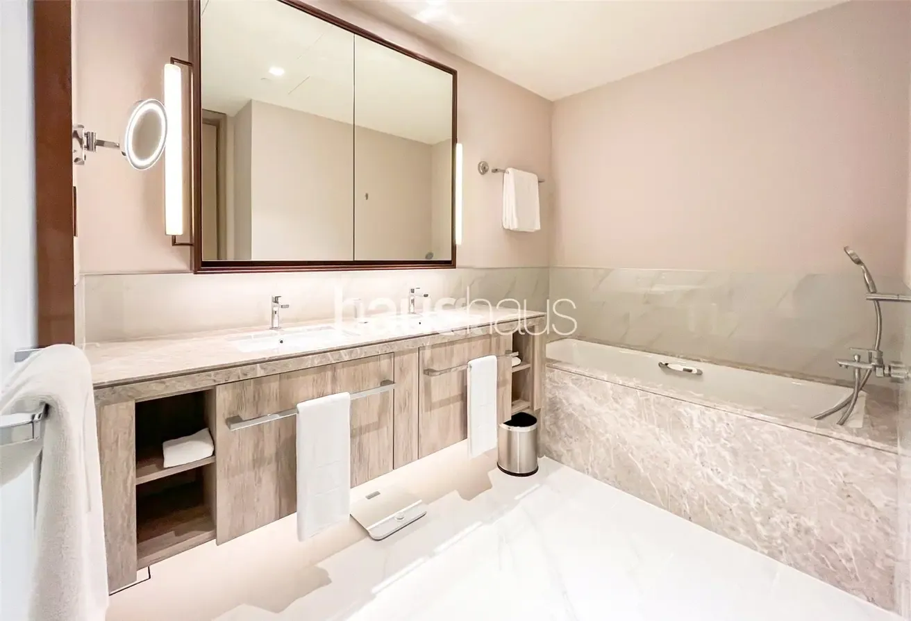Luxury 2BR | Prime Waterfront | Dual Sea/Park View