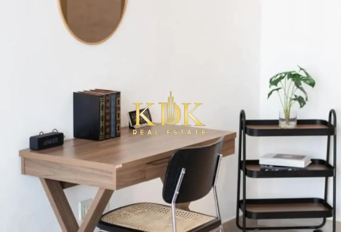 Furnished  Studio | Spacious Unit | Community View