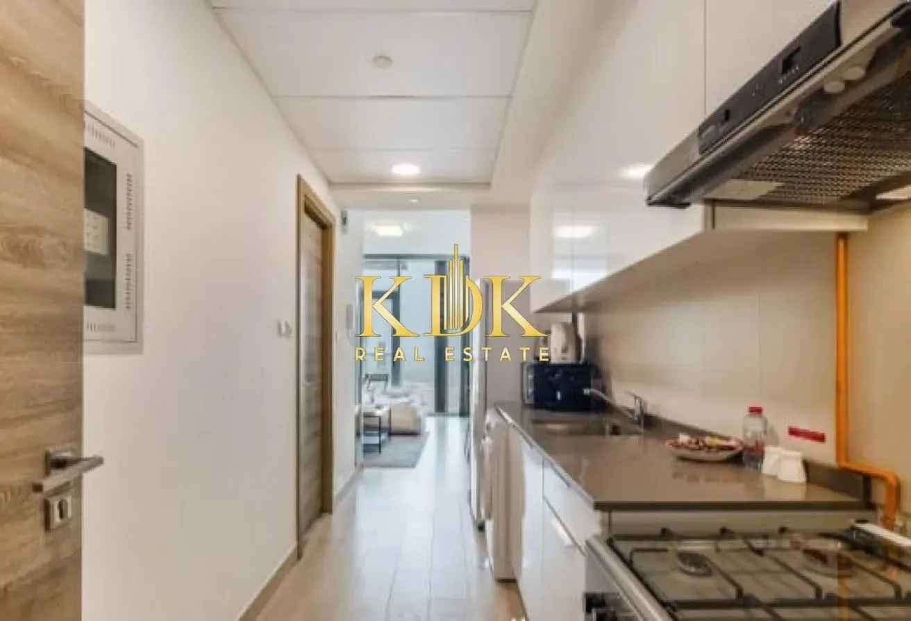 Furnished  Studio | Spacious Unit | Community View