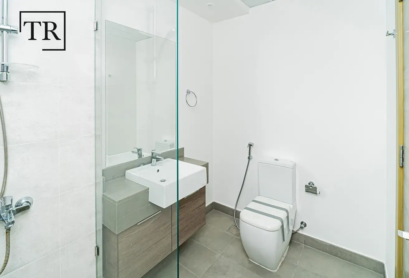 Furnished | Spacious Layout | Open Views | 04 Chqs