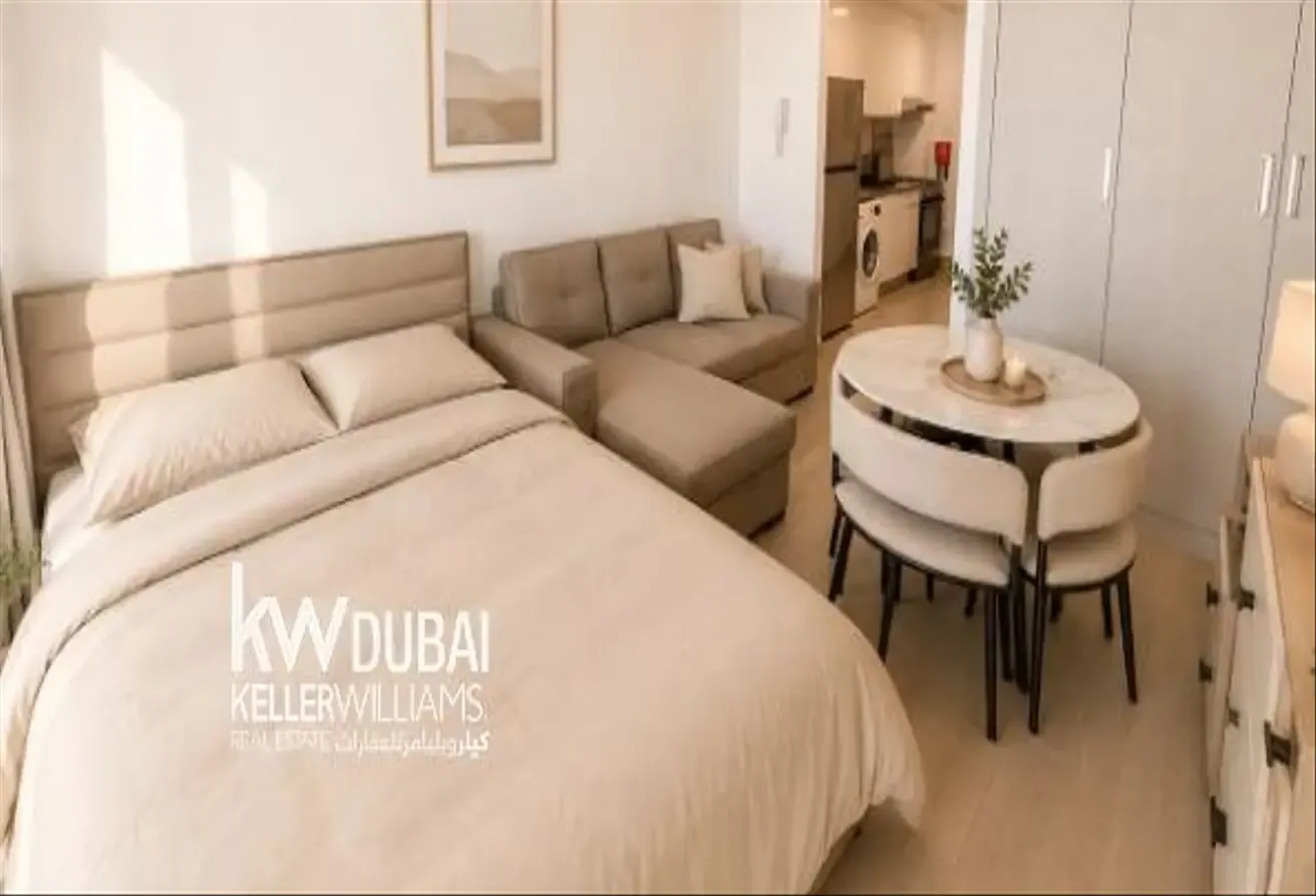 Skyline View | Furnished | Vacant