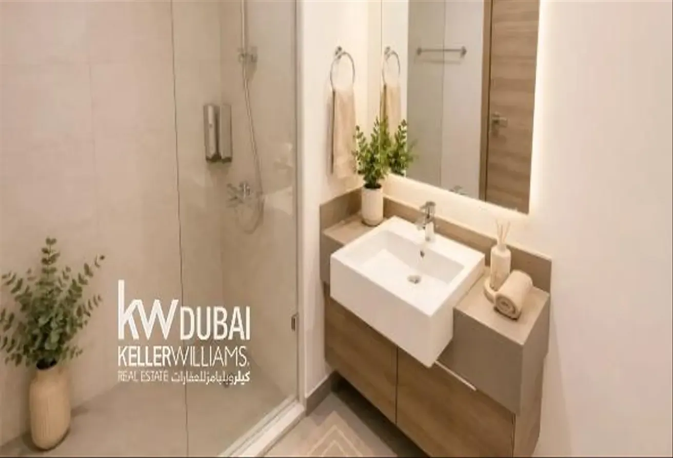 Skyline View | Furnished | Vacant