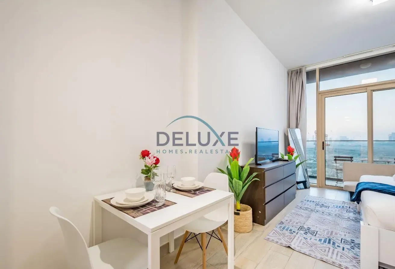 SKYLINE VIEWS | PRIME LOCATION | FULLY FURNISHED