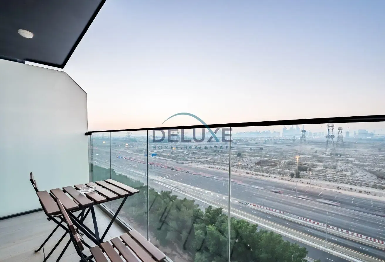 SKYLINE VIEWS | PRIME LOCATION | FULLY FURNISHED