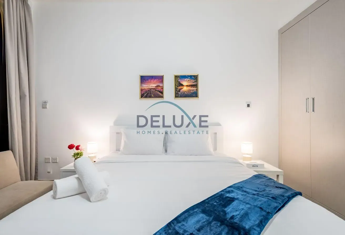 SKYLINE VIEWS | PRIME LOCATION | FULLY FURNISHED