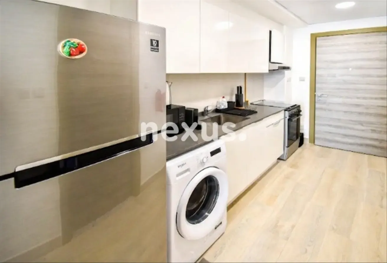 HUGE LAYOUT | FURNISHED | HIGH FLOOR