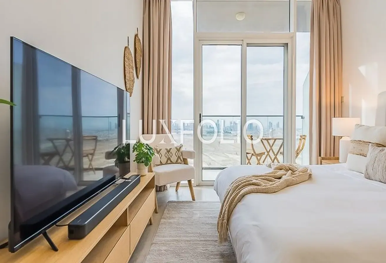 High Floor | Marina View | Vacant