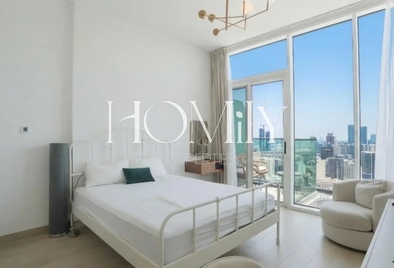 FURNISHED | TOP FLOOR | READY TO MOVE IN