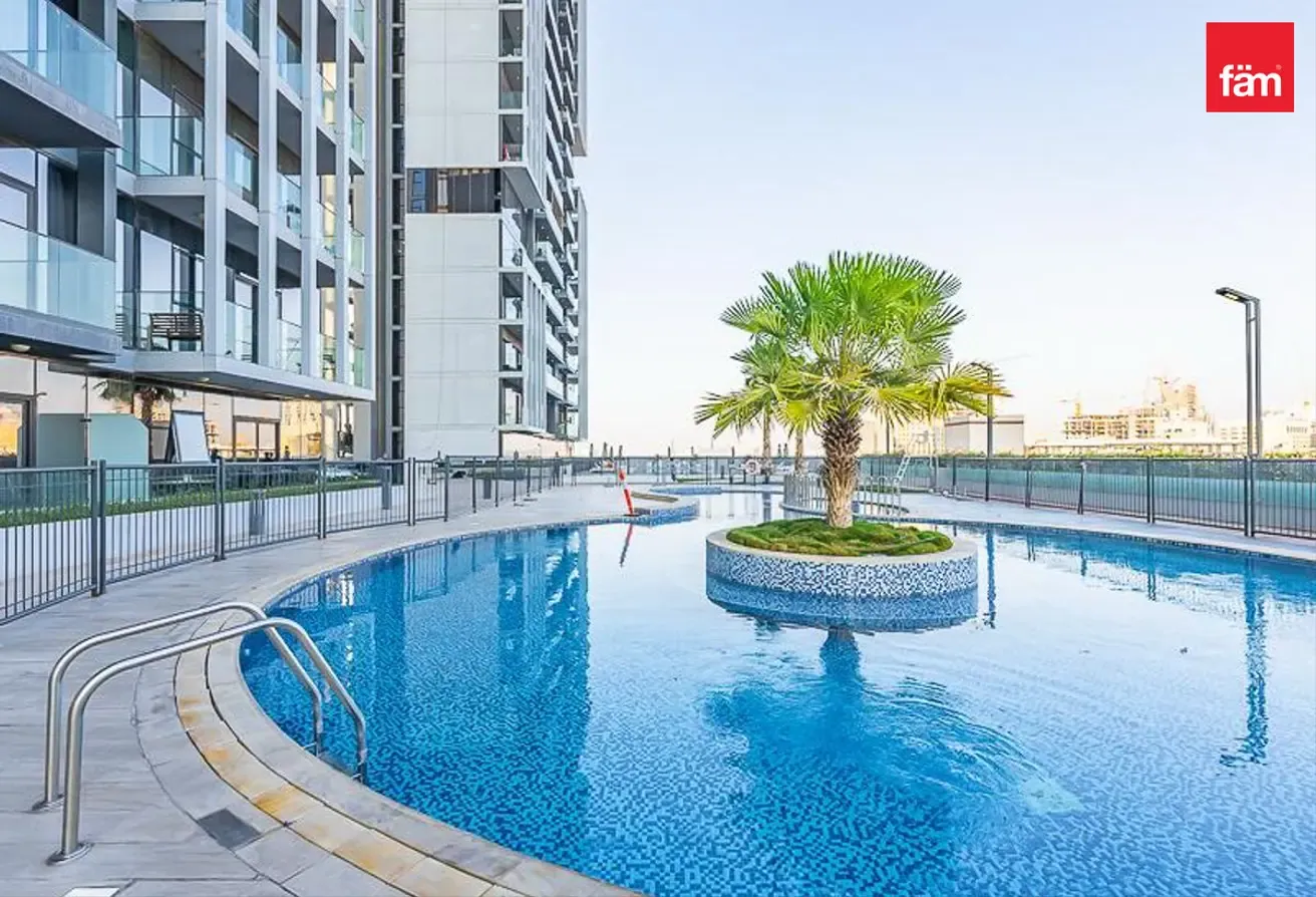 Amazing View | Fully Furnished | Multiple Cheques