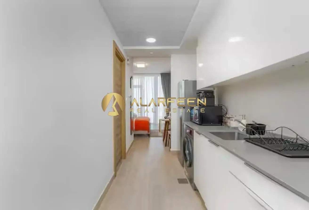 Designer Furnished | High Floor | Skyline View