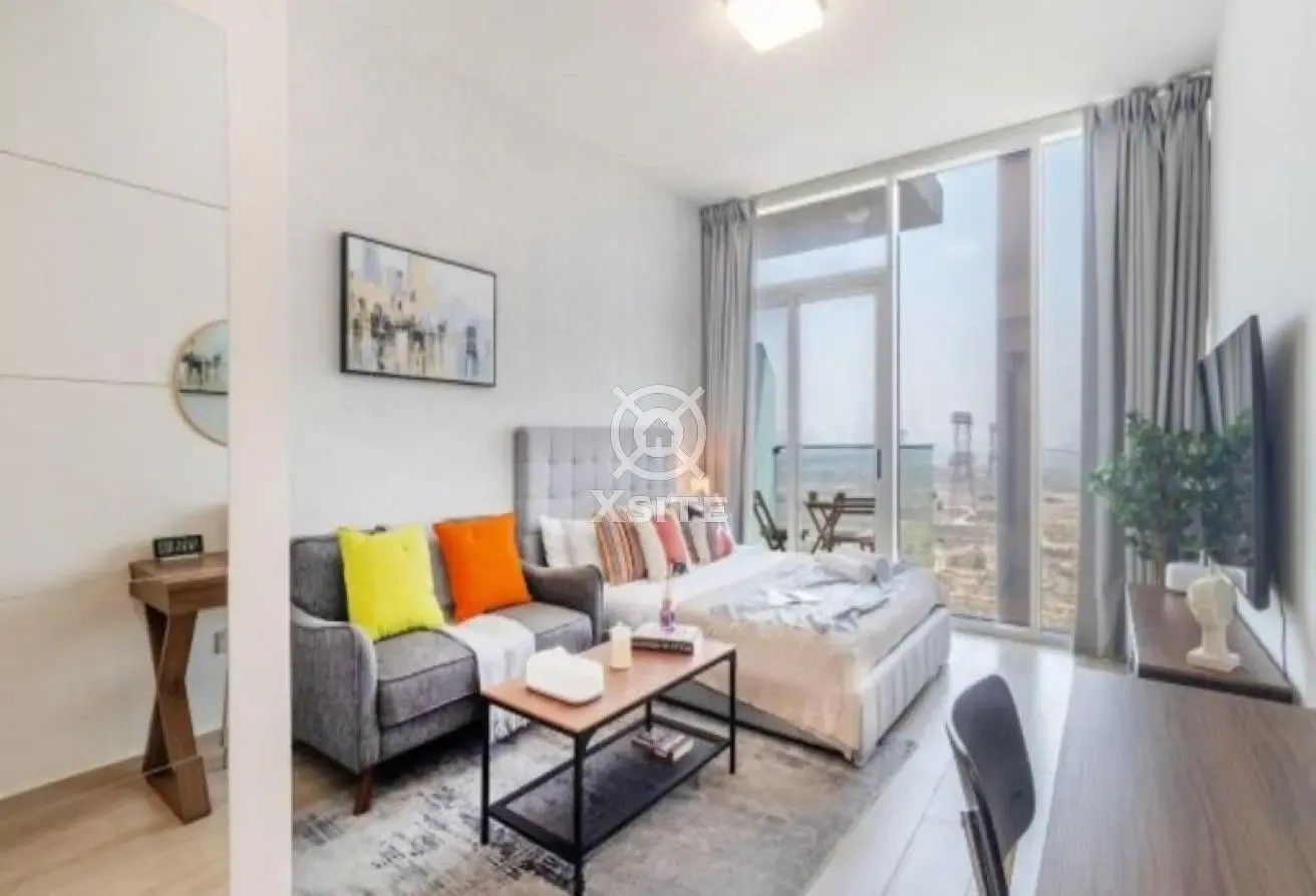 Modernly Furnished | Bright Unit | Ready to Move