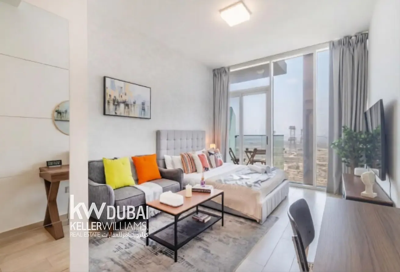Furnished Studio | High Floor | Ready to Move