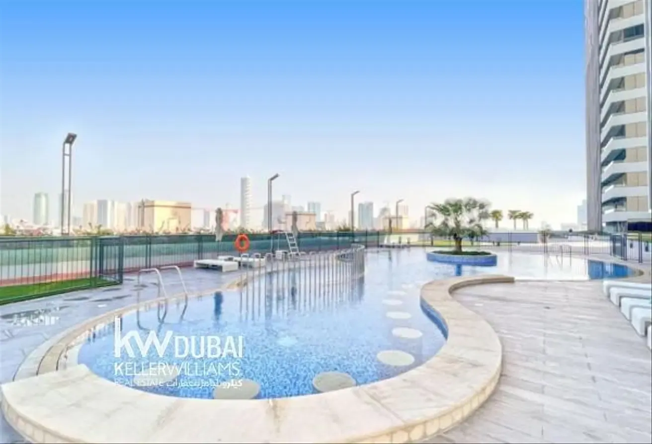 Furnished Studio | High Floor | Ready to Move