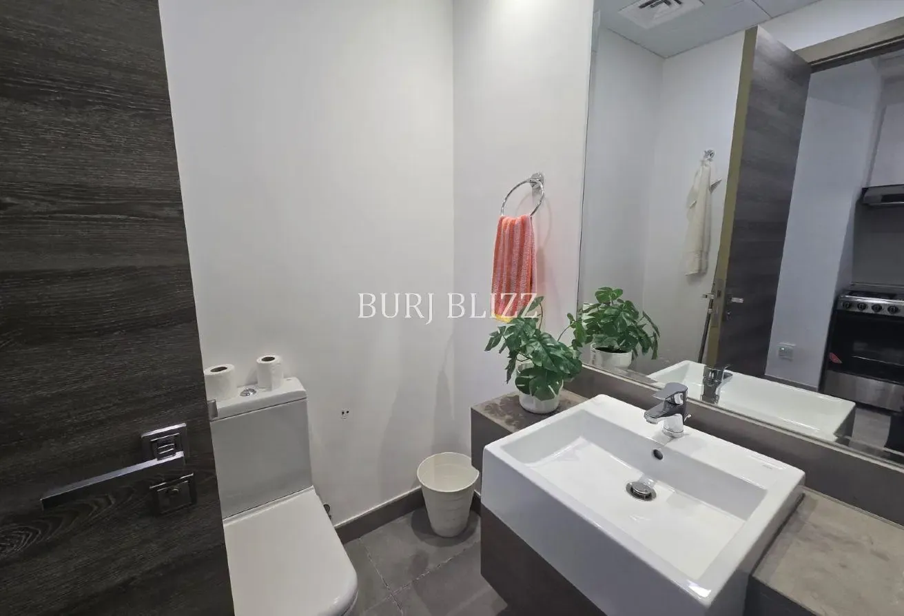 Stunning Studio | High Floor | Ready to Move