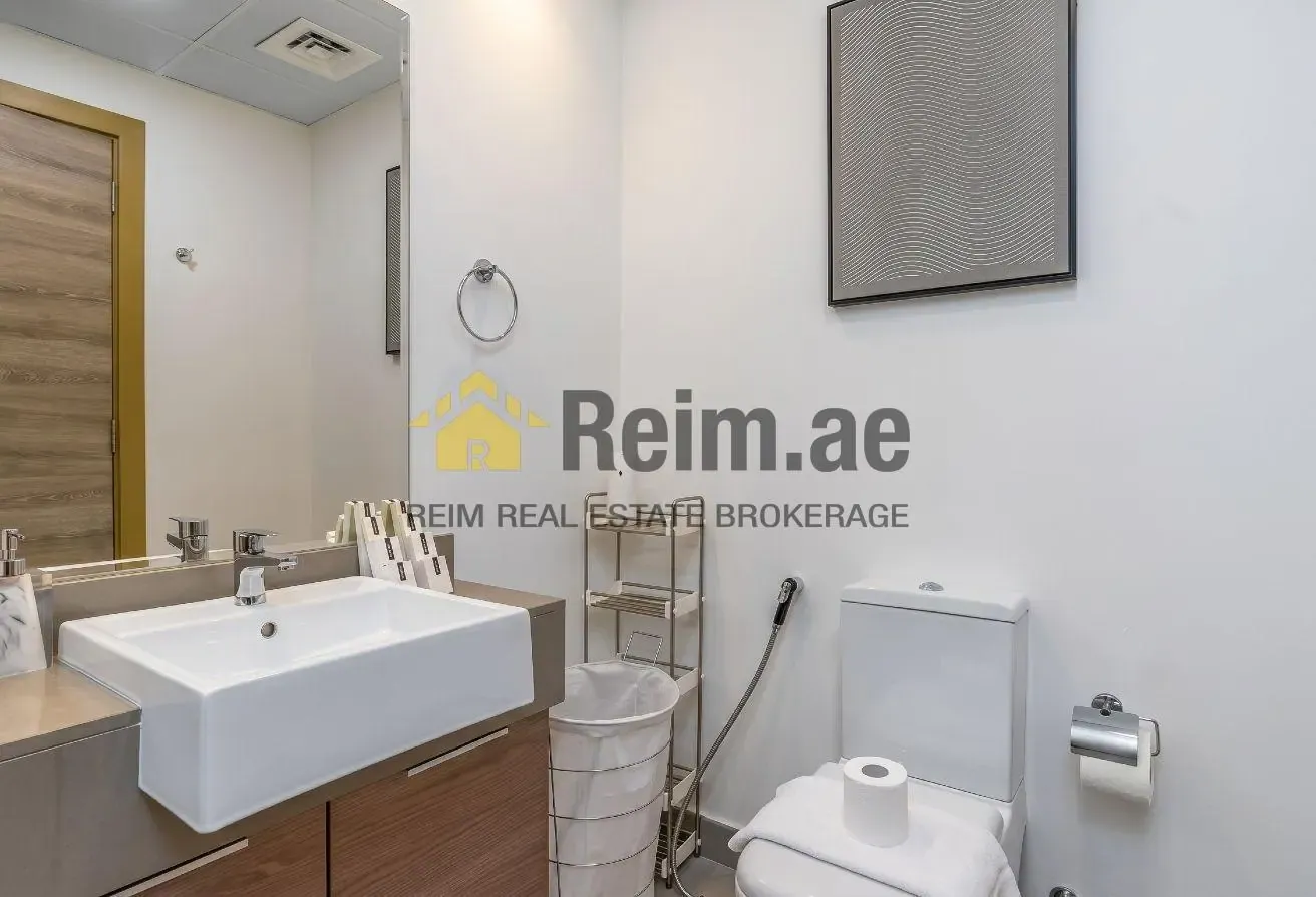 Middle Floor | Easy Access | Open View