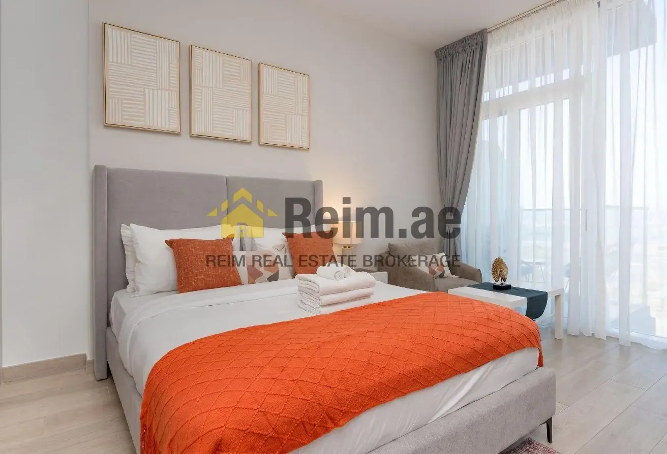 Middle Floor | Easy Access | Open View