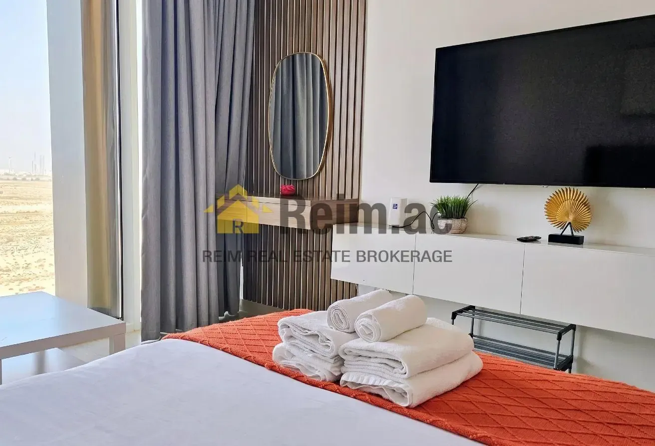 Middle Floor | Easy Access | Open View