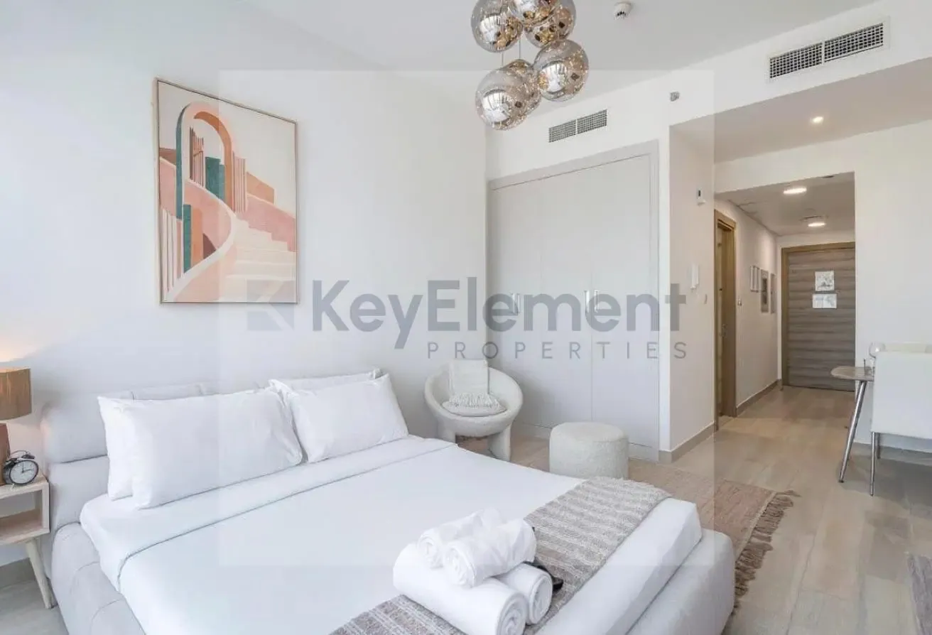 Modern Studio | Vacant | Prime JVC Location