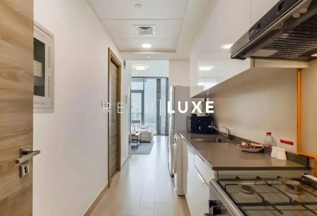 Stylish Studio Apartment  | Furnished | Vacant