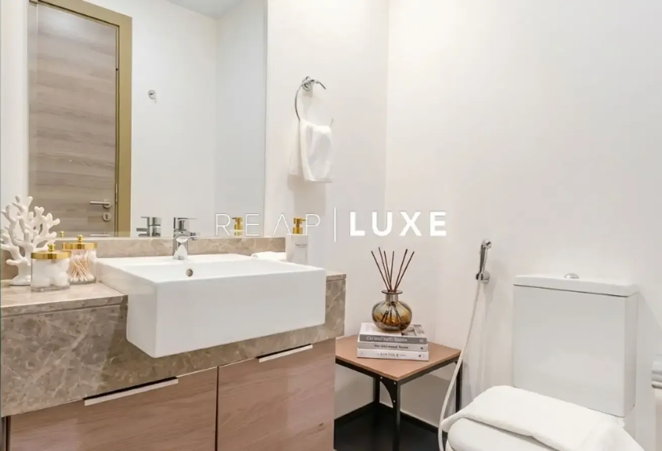 Stylish Studio Apartment  | Furnished | Vacant