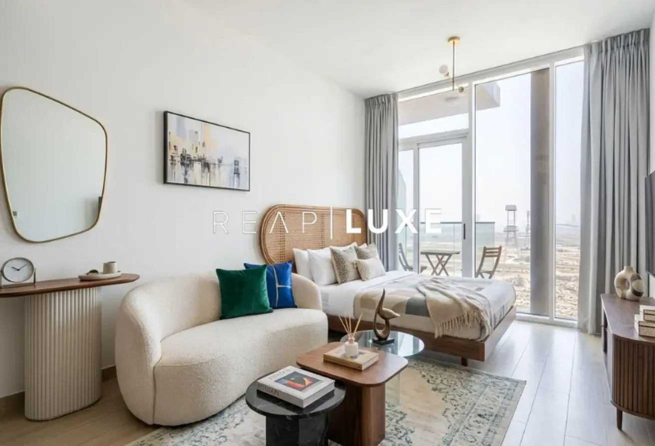 Modern Studio | Furnished | Vacant