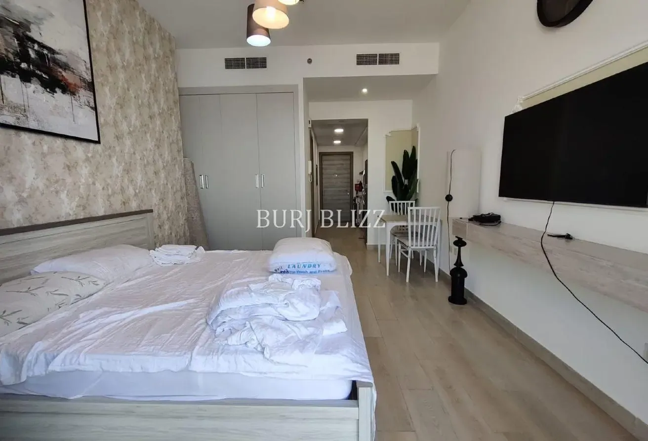 Modern Studio | Marina View | Prime Location