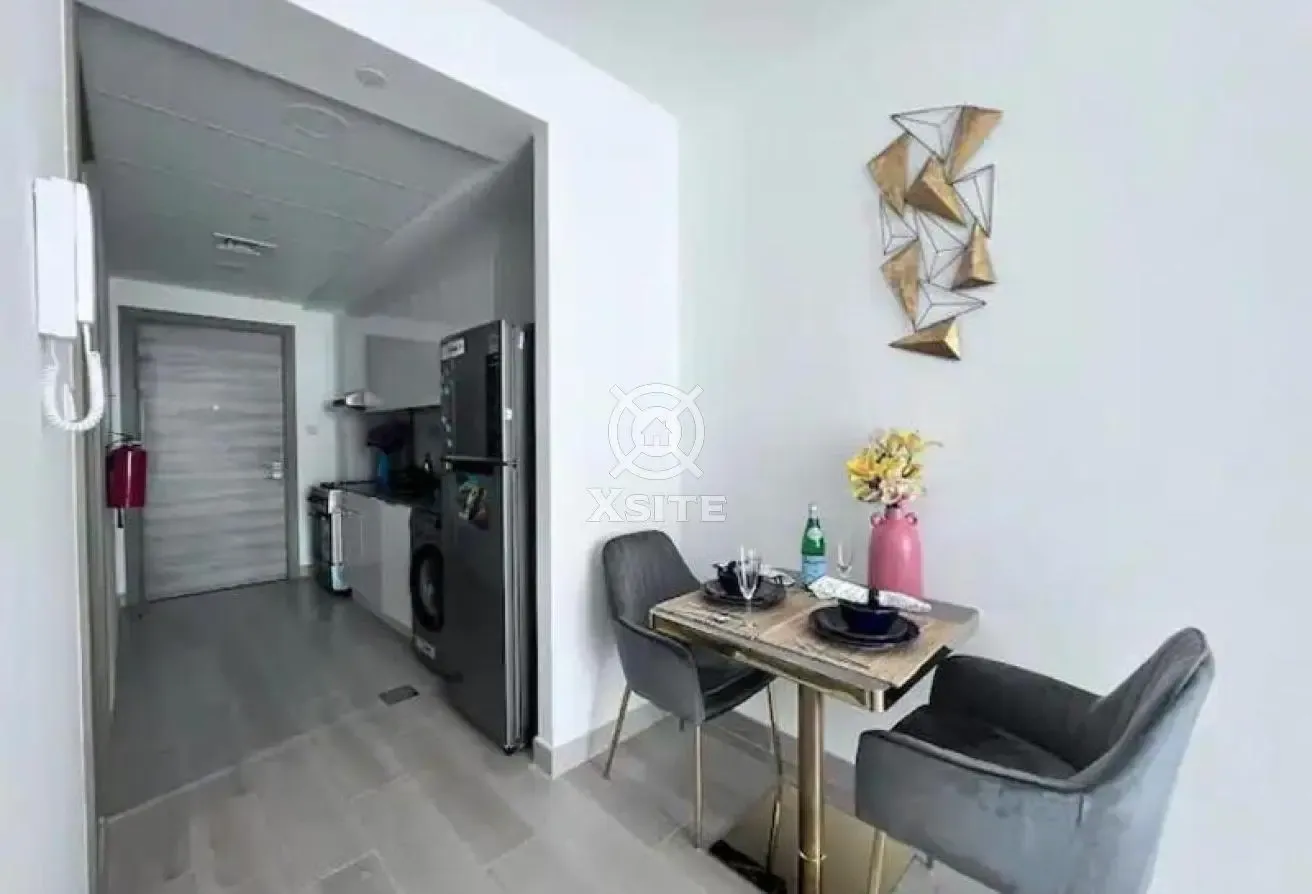 Furnished Studio| Modern Living |Vacant