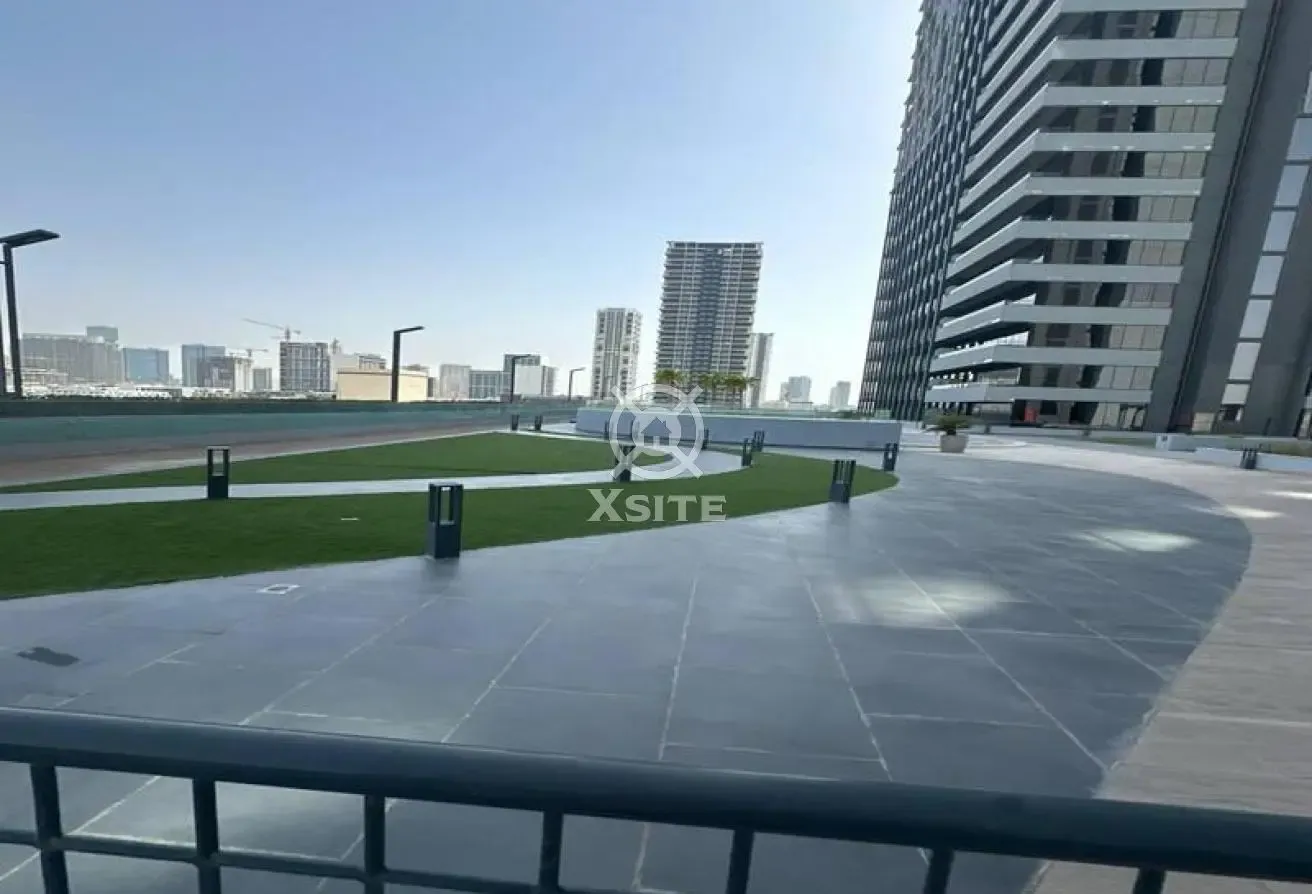 Furnished Studio| Modern Living |Vacant