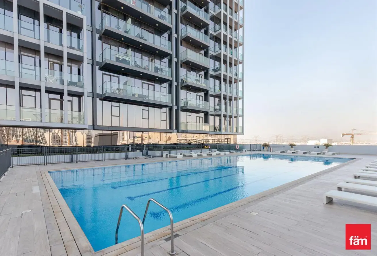Prime Location / High Floor / Well Maintained