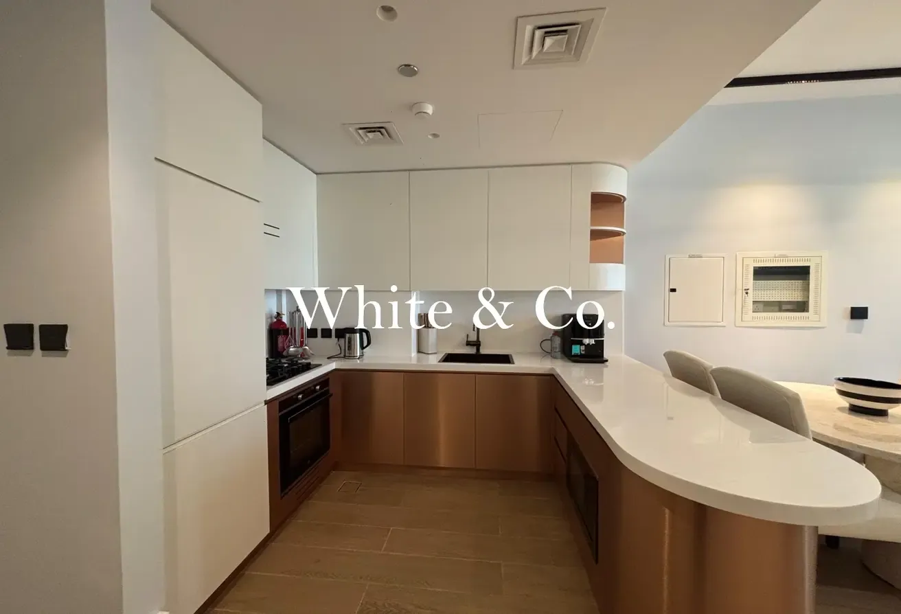 Brand-New | Upgraded | Luxury furniture