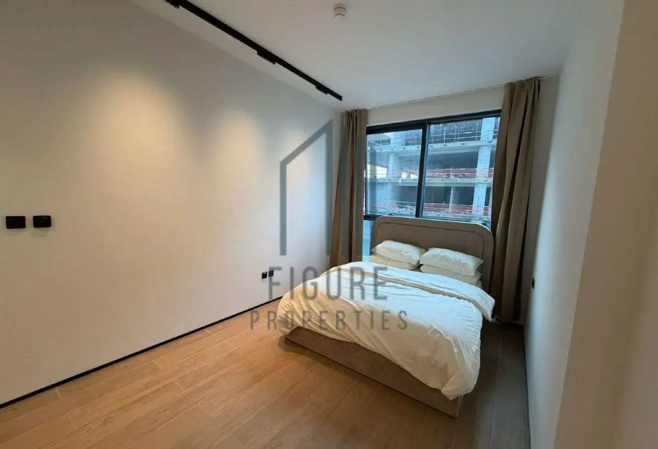 Brand New | Fully Furnished | Huge Layout | Vacant