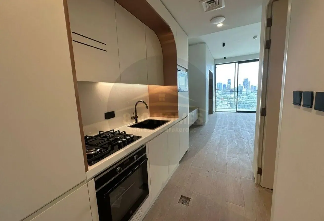 Prime Lifestyle | Great Deal | City View | Balcony