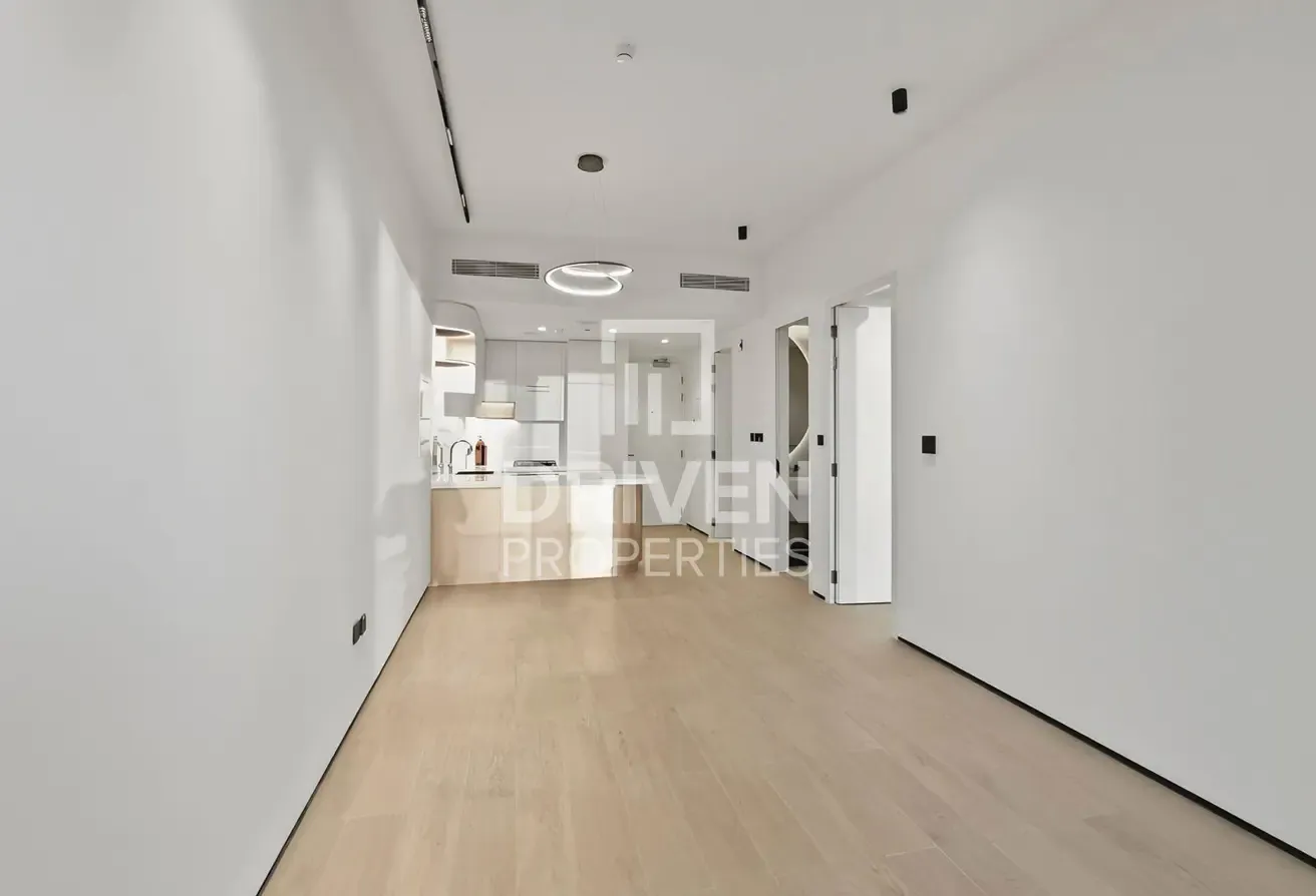 Vastu with Study Room | High Floor | Skyline View