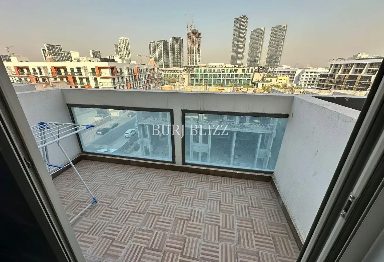 Stylish and Spacious | Vibrant Community | Vacant
