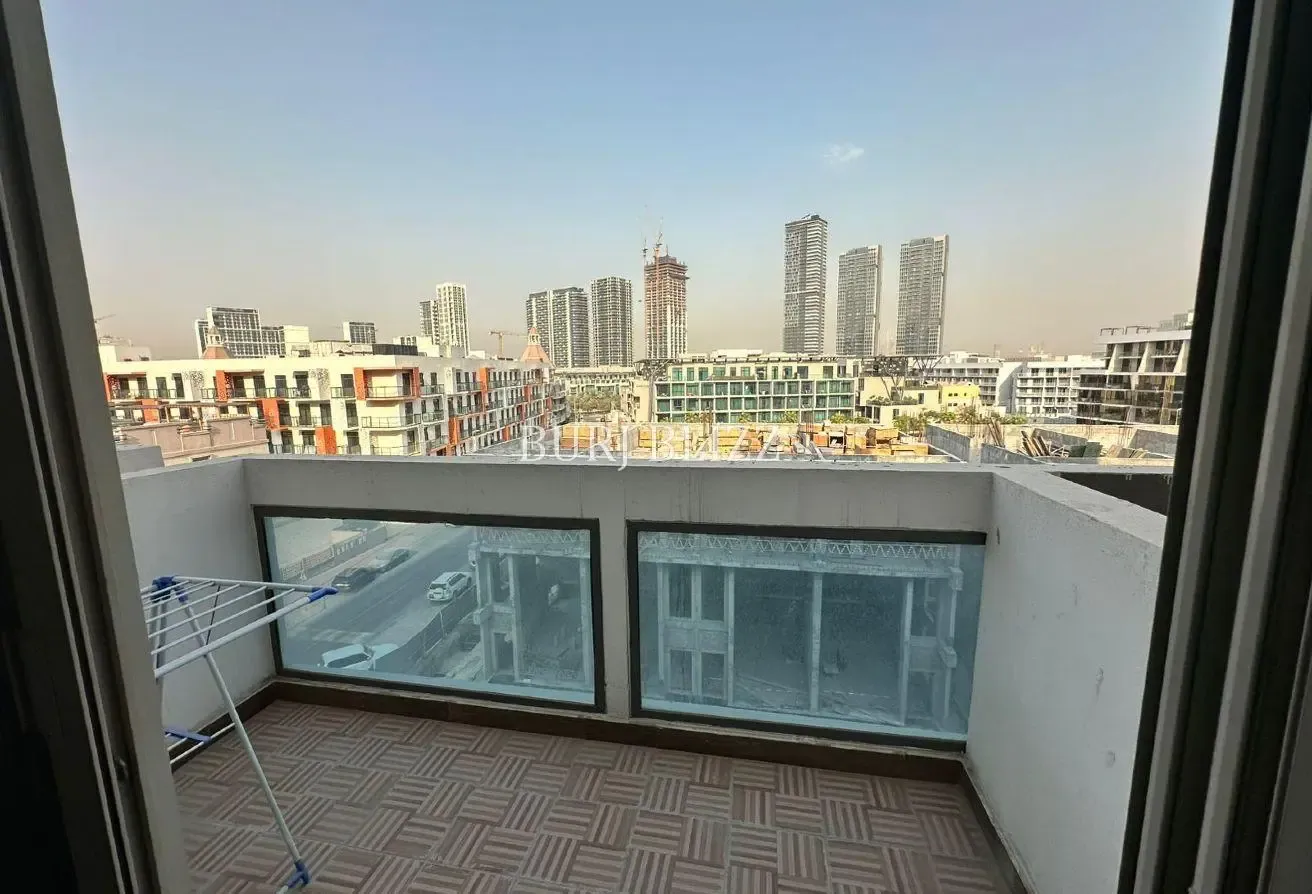 Stylish and Spacious | Vibrant Community | Vacant