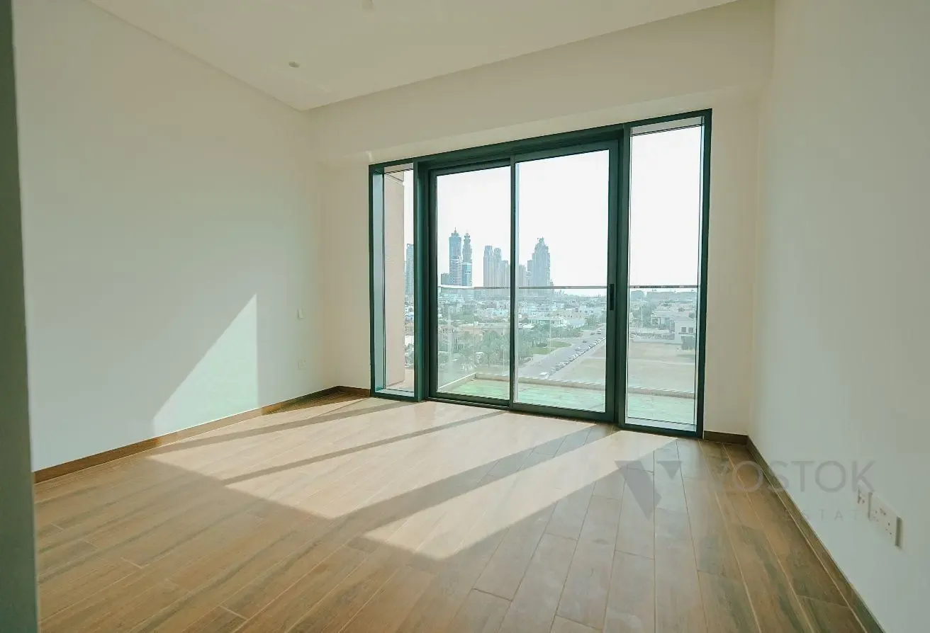 City View | Huge Balcony | Premium Living